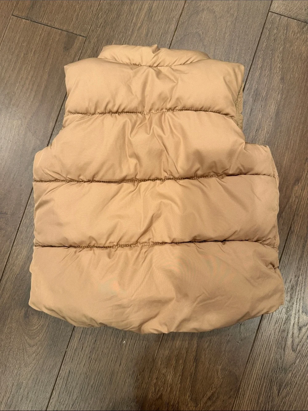 Old Navy Puffer Vest Tan - 18-24 Months - C39-141